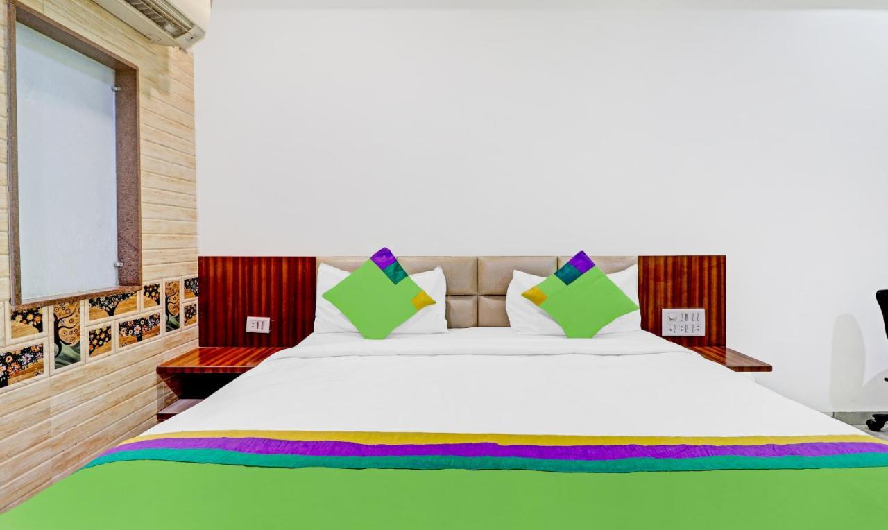 Hotel Treebo Taj Dream Agra  Esterno foto