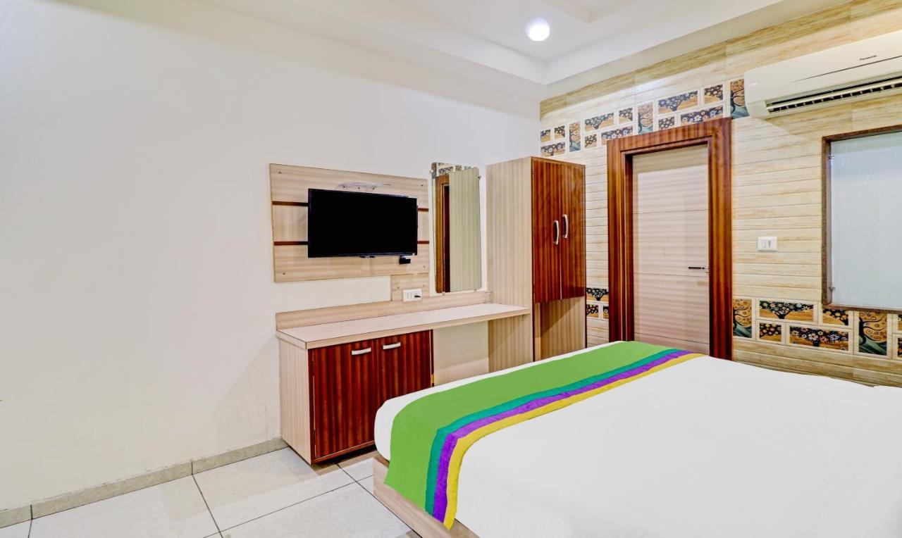 Hotel Treebo Taj Dream Agra  Esterno foto