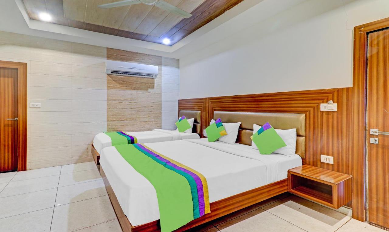 Hotel Treebo Taj Dream Agra  Esterno foto
