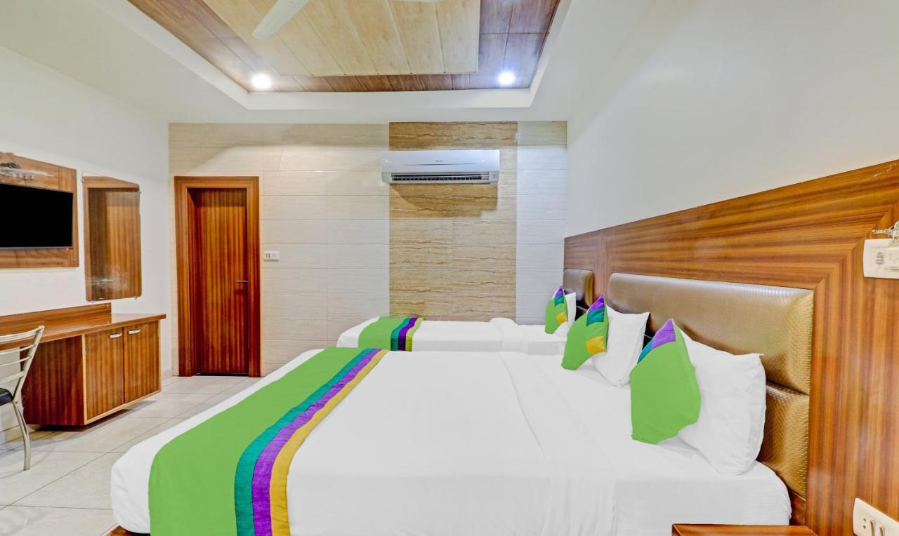 Hotel Treebo Taj Dream Agra  Esterno foto